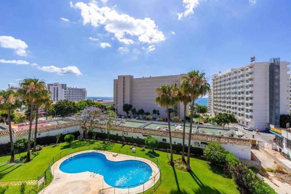 Carihuela Front Beach Τορρεμολίνος Εξωτερικό φωτογραφία