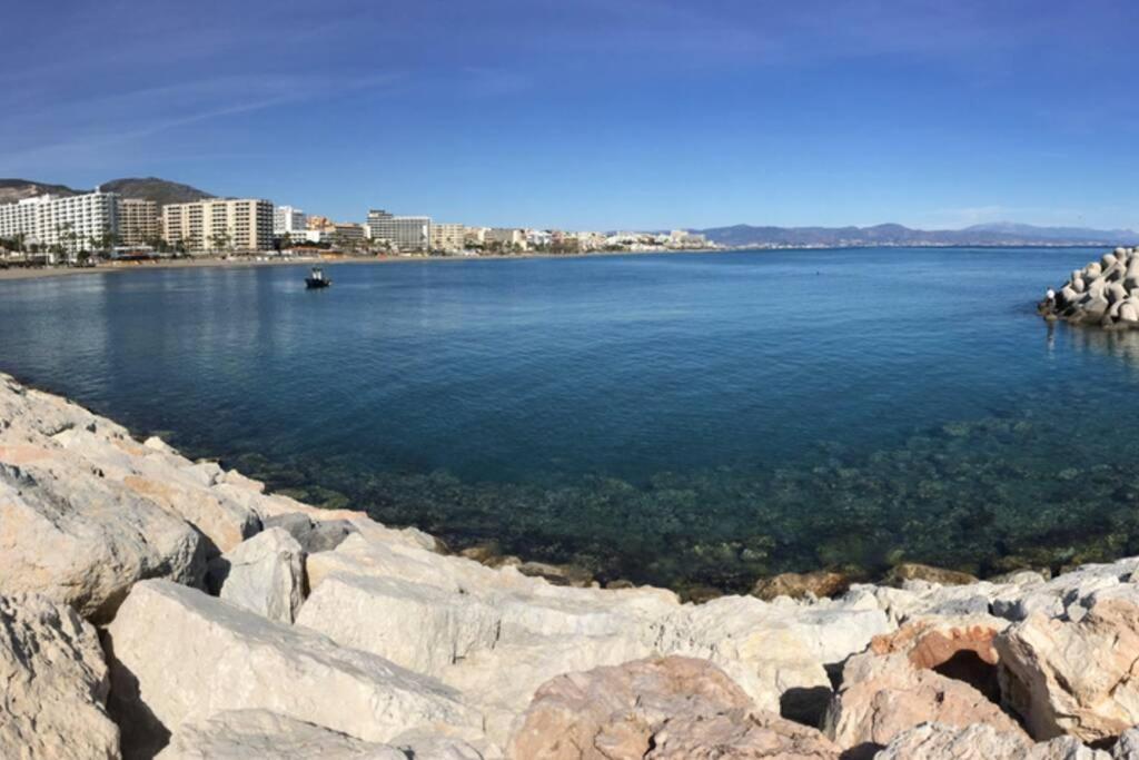 Carihuela Front Beach Τορρεμολίνος Εξωτερικό φωτογραφία
